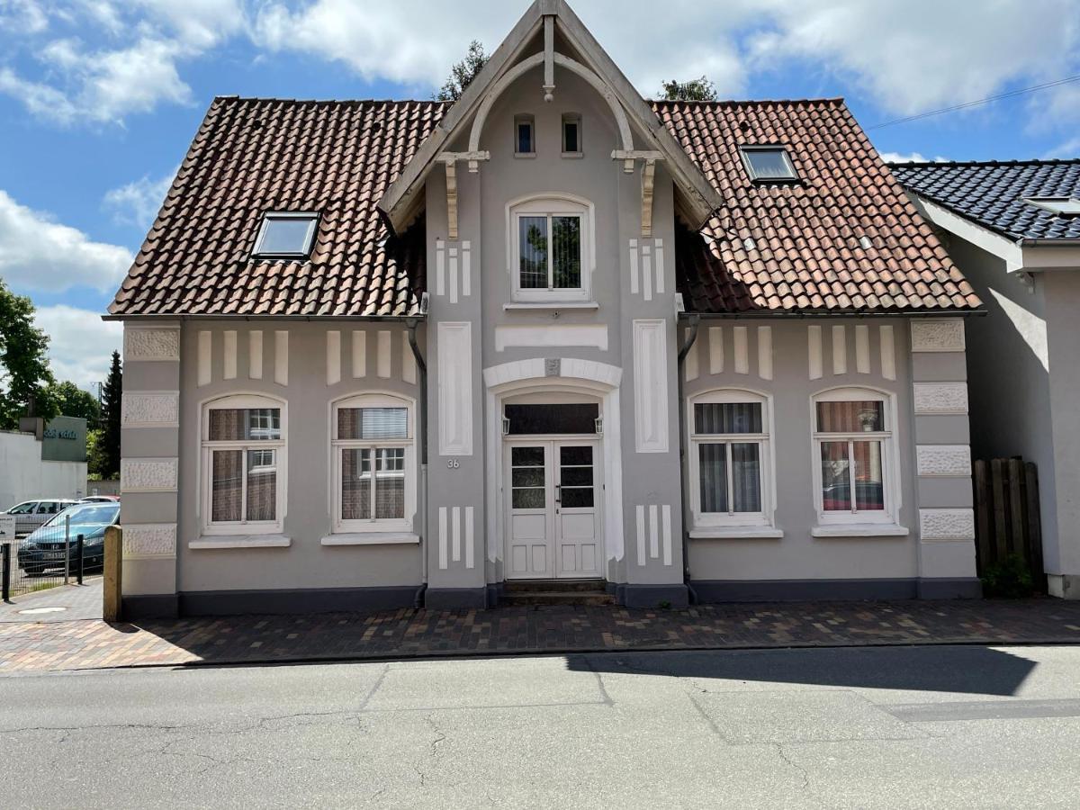 CityGlückNms - Direkt am Bahnhof und Einkaufszentrum Neumünster Exterior foto